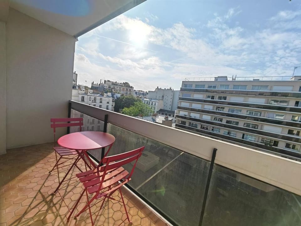 Property building, Patio, Day, View (from property/room), Balcony/Terrace, Balcony/Terrace, Dining area