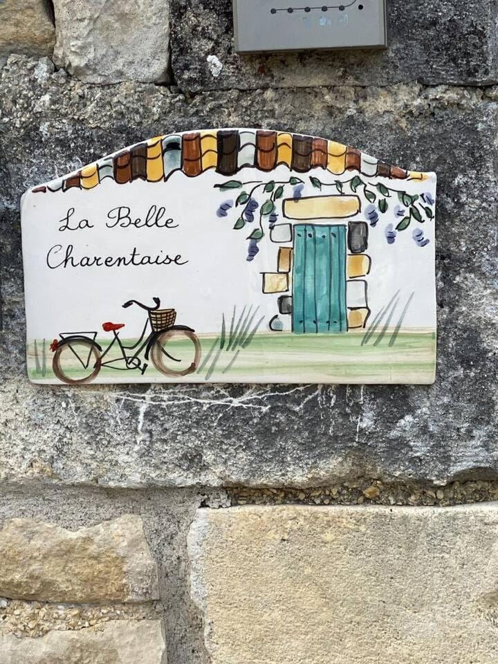 La belle Charentaise House in Nouvelle-Aquitaine