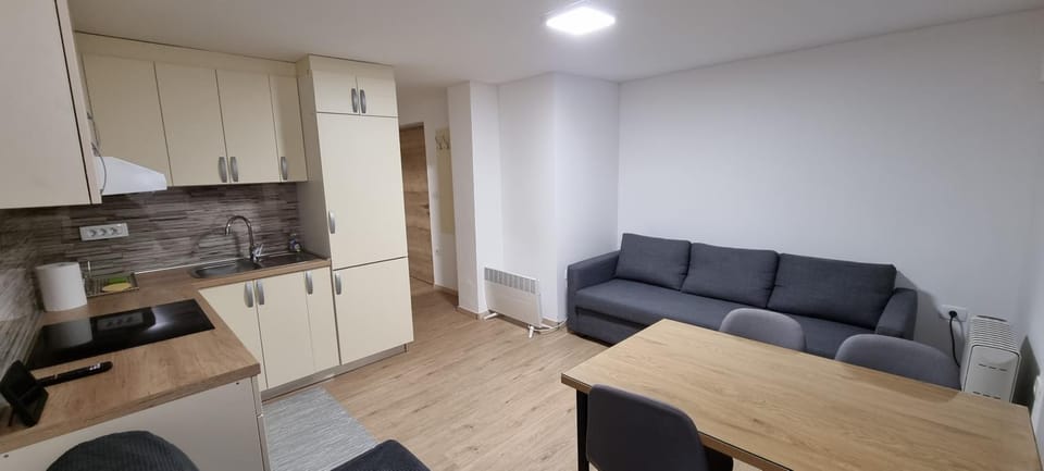 Kope, Jagoda 8 - Studio 2 Apartment in Slovenia