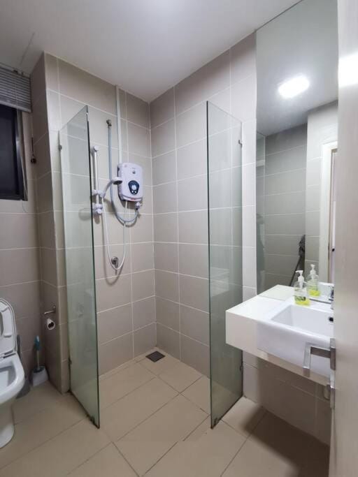 Icon Residenz Icon City, Petaling Jaya by De Harlequins Guesthouse Apartment in Petaling Jaya