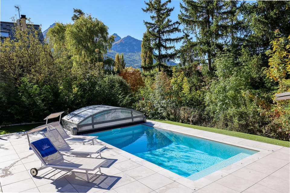 Natural landscape, Swimming pool, sunbed