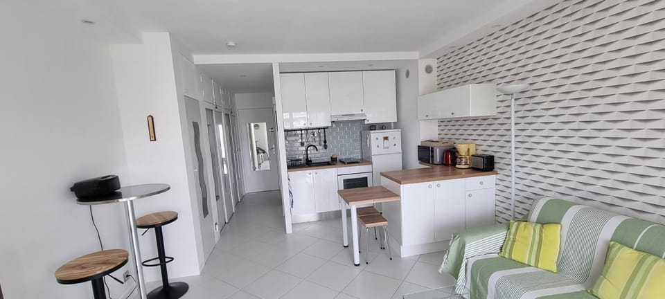 Studio plage de la salis Antibes Apartment in Antibes