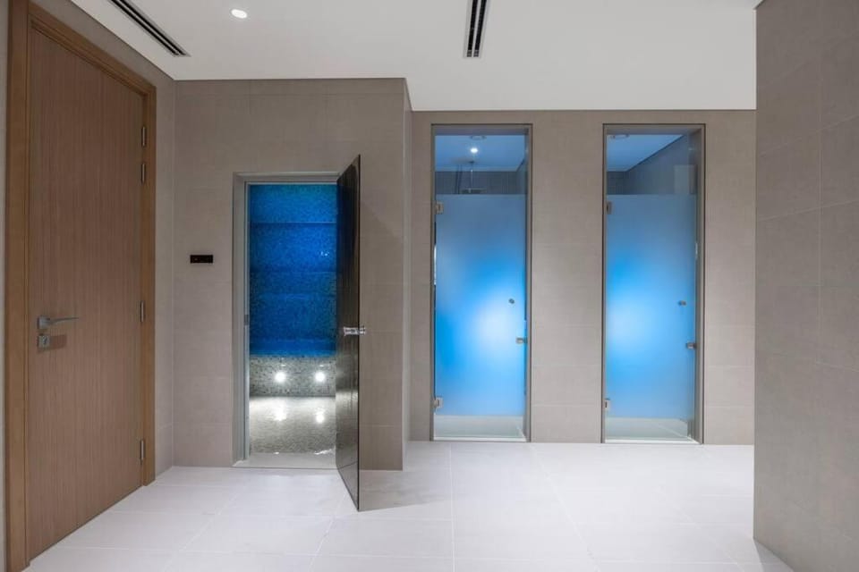 STAY BY LATINEM Luxury 1BR Holiday Home OPA2410 near Burj Khalifa Apartment in Dubai