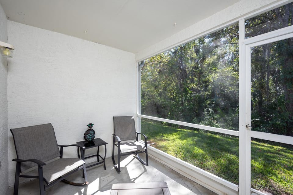 Patio, Natural landscape, Balcony/Terrace