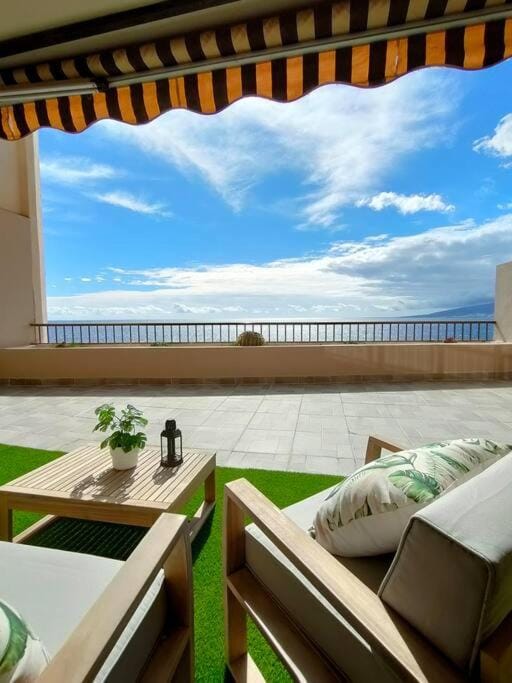 Balcony/Terrace, Balcony/Terrace, Sea view