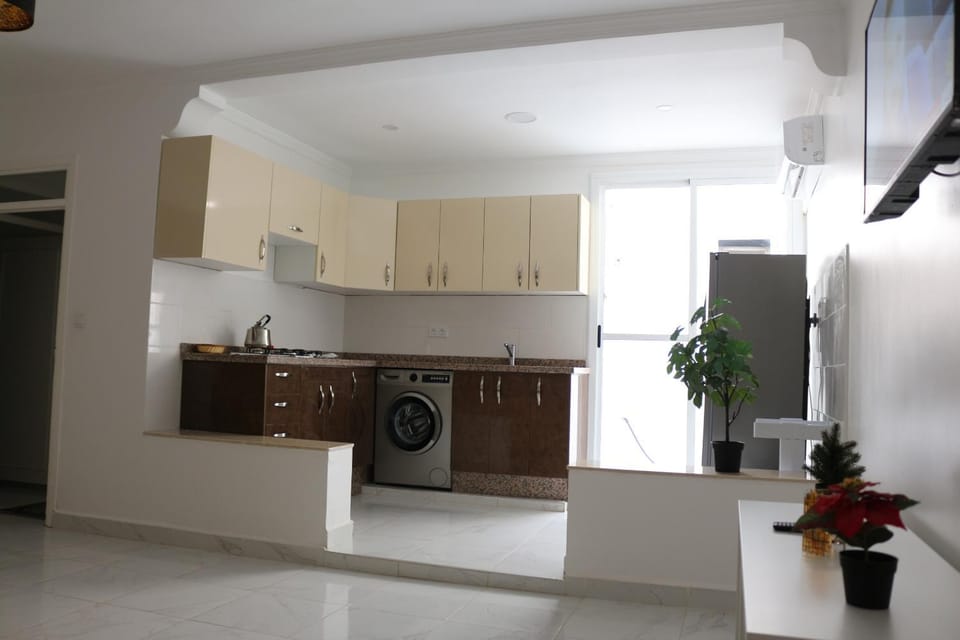 Kitchen or kitchenette, kitchen