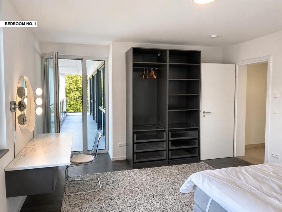 Bed, Photo of the whole room, Bedroom, towels, wardrobe