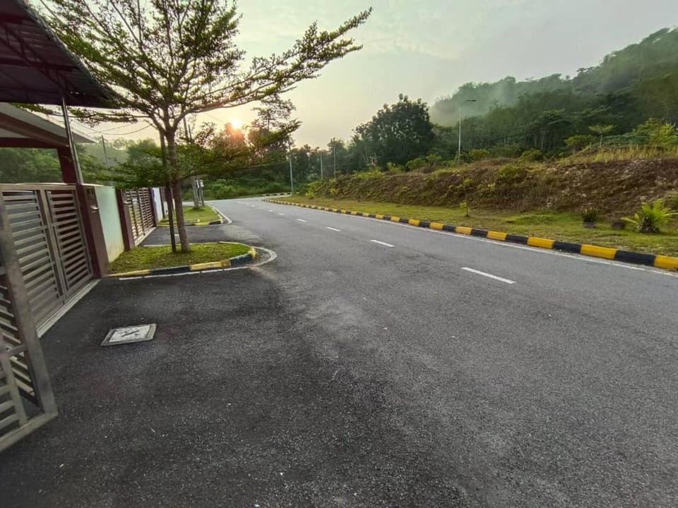 Property building, Garden view, Garden view, Landmark view, Mountain view, Street view, Sunrise, Sunset, Parking