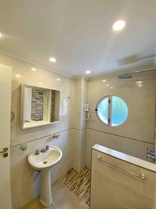 tu lugar de descanso totalmente renovado Apartment in Pinamar