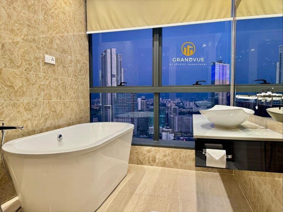 Dorsett Residence Bukit Bintang 3MinsTo Pavilion By HeyStay Management Apartment in Federal Territory of Kuala Lumpur
