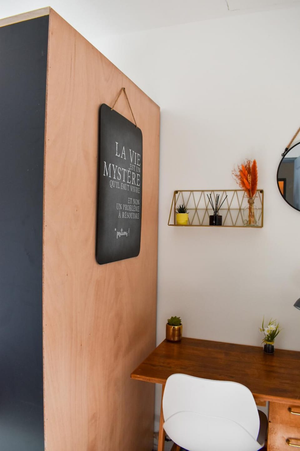 Maison lumineuse avec terrasse & parking Apartment in Bourgogne-Franche-Comté