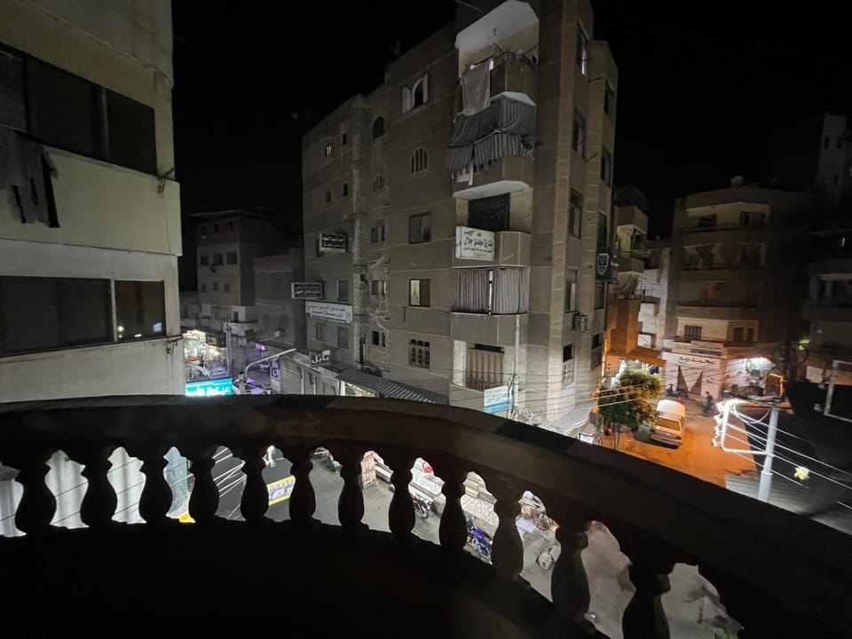 شقه ثلاثه غرف وريسبشن ثلاثه قطع لك بالكامل بها تكييف ف الصاله Apartment in Egypt