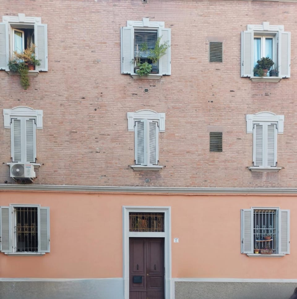 Property building, View (from property/room)