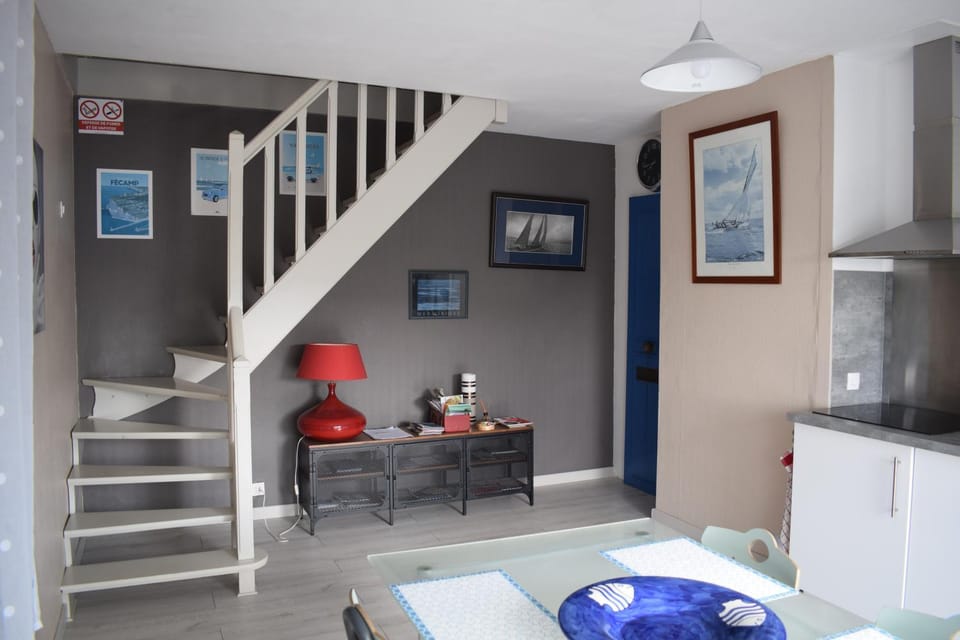 les hirondelles Apartment in Normandy