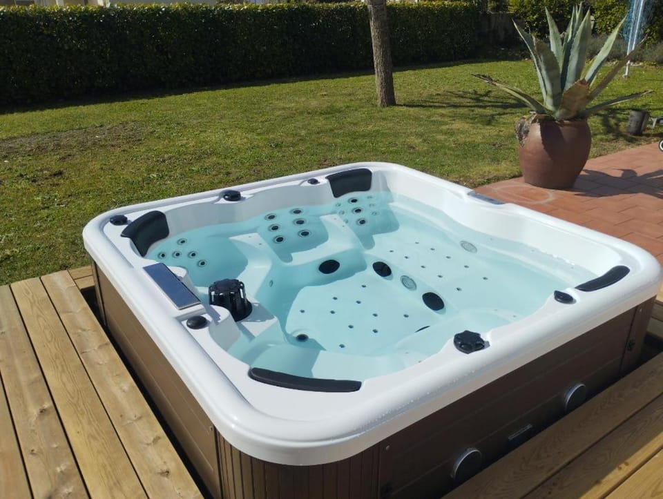 Hot Tub