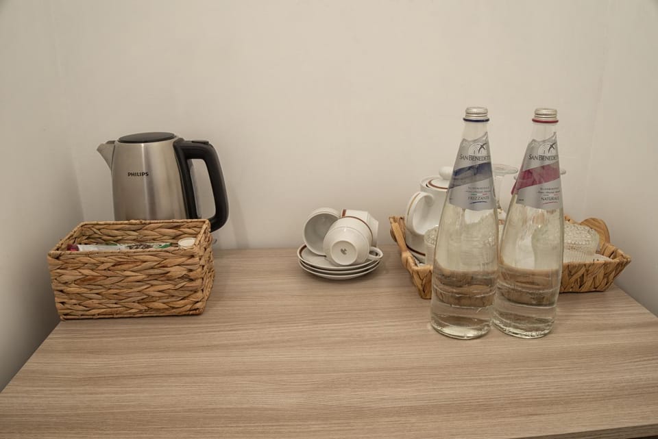 Coffee/tea facilities, Drinks