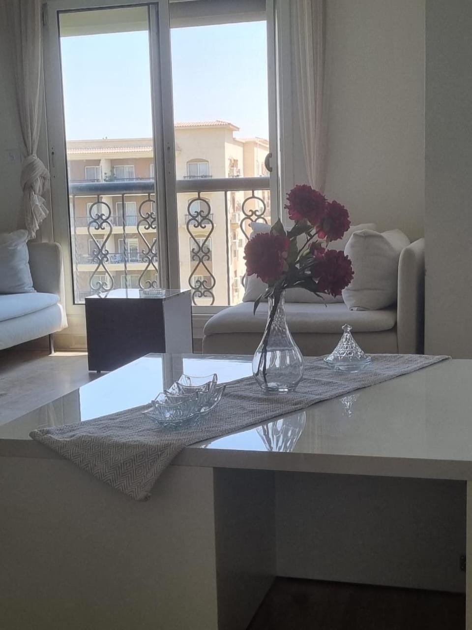 View (from property/room), Balcony/Terrace, Living room, Seating area