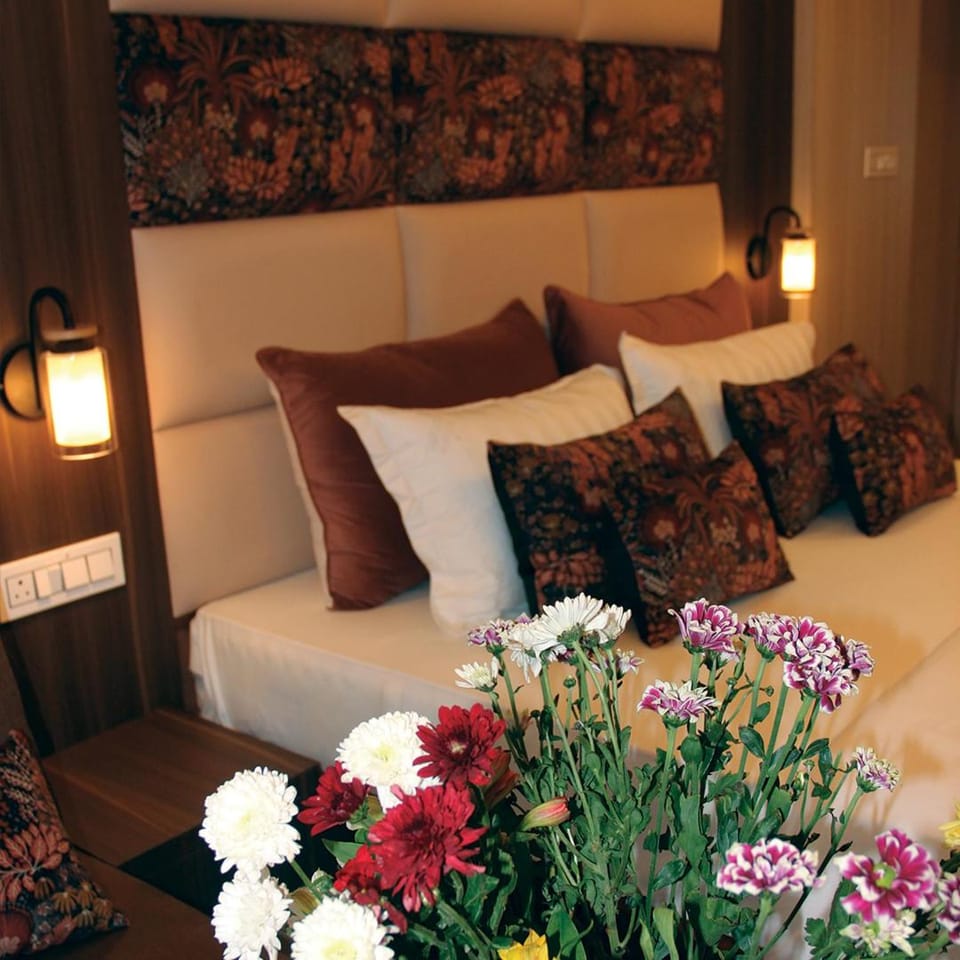 Bed, Bedroom, wardrobe