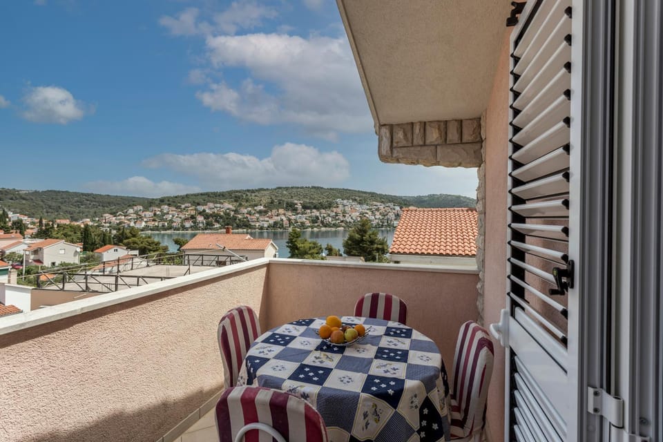 Balcony/Terrace, City view