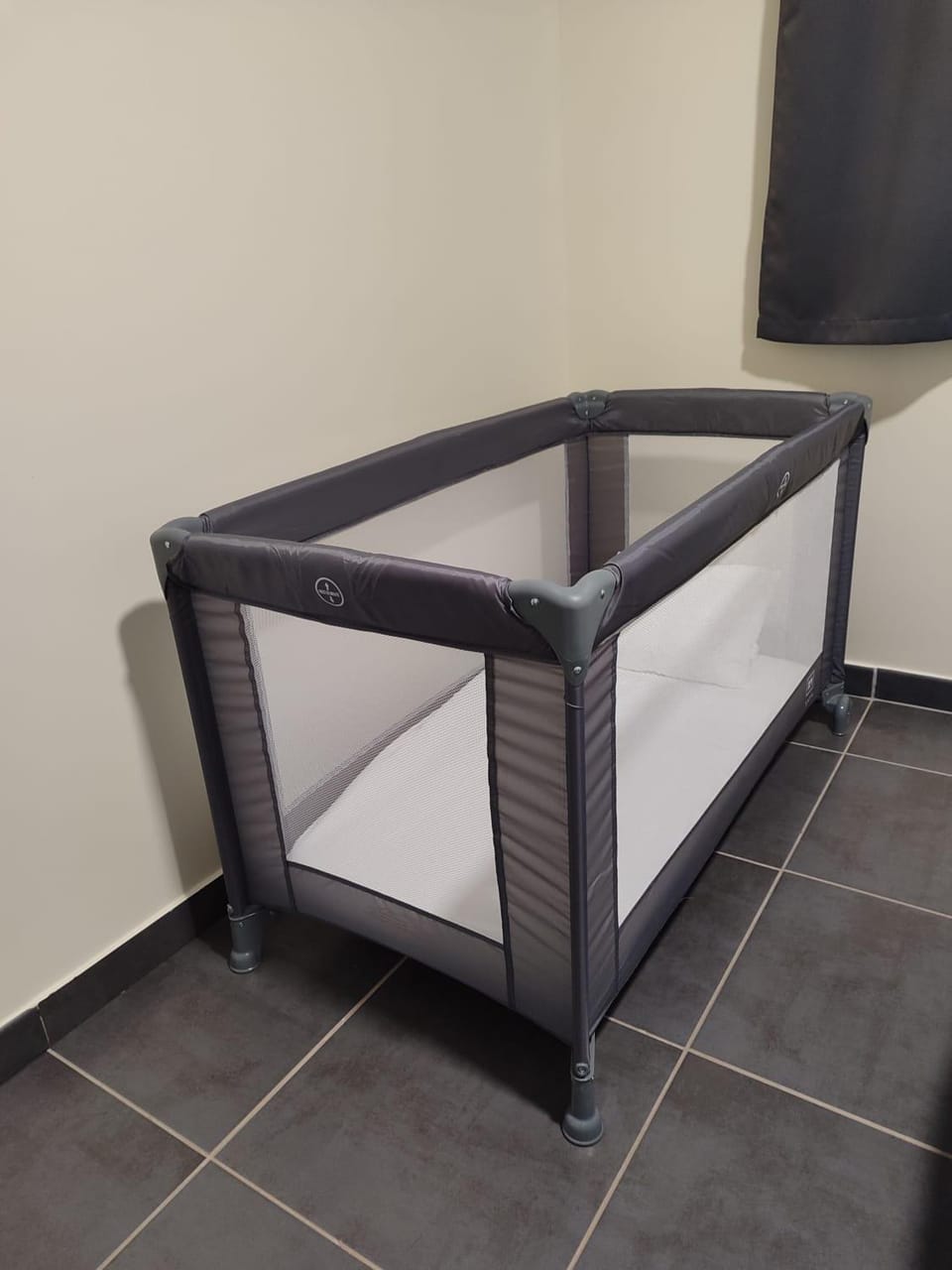 cot