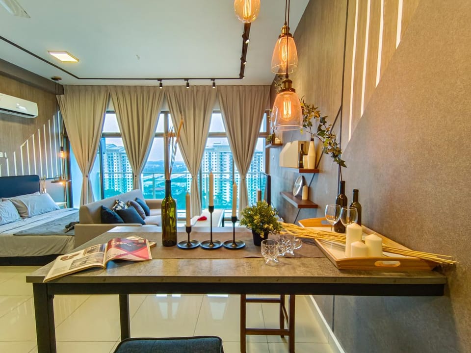 Living room, Food and drinks, Seating area, Dining area, Food