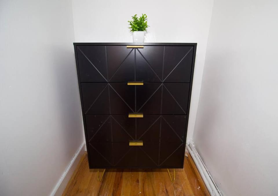 Tuk Ahoy - Sunset Suite (3B) with Shared Spaces Apartment in Bedford-Stuyvesant