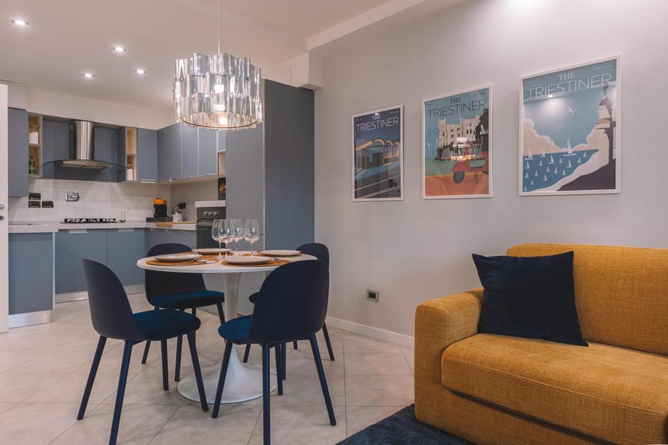 Coffee/tea facilities, Living room, dishwasher, kitchen