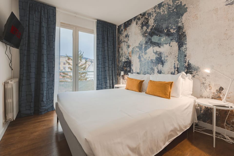 TV and multimedia, Bedroom