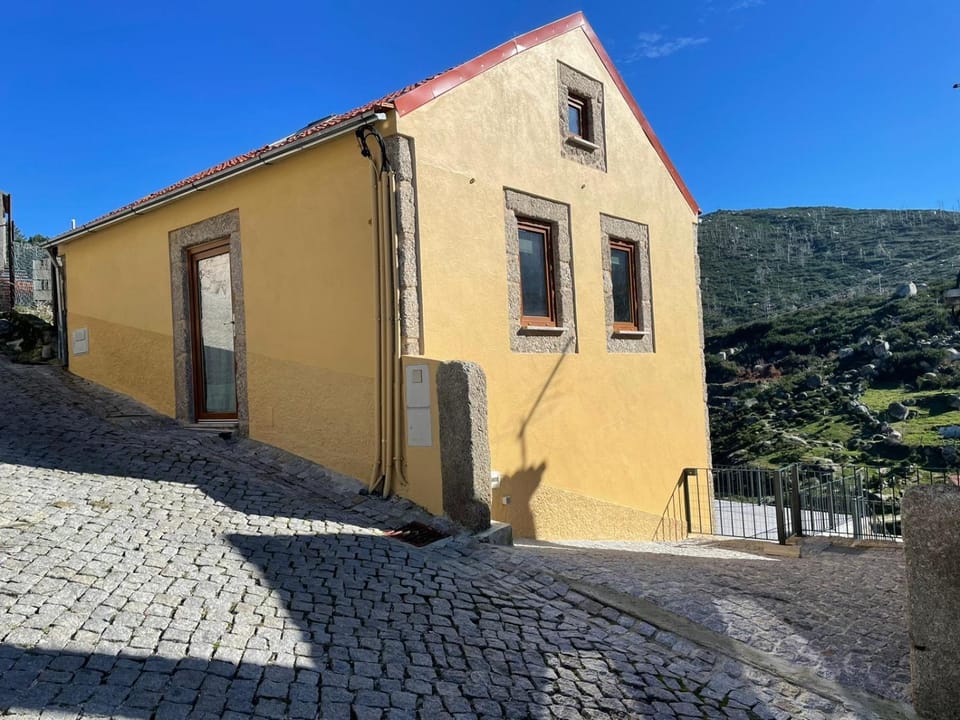 Property building, Parking