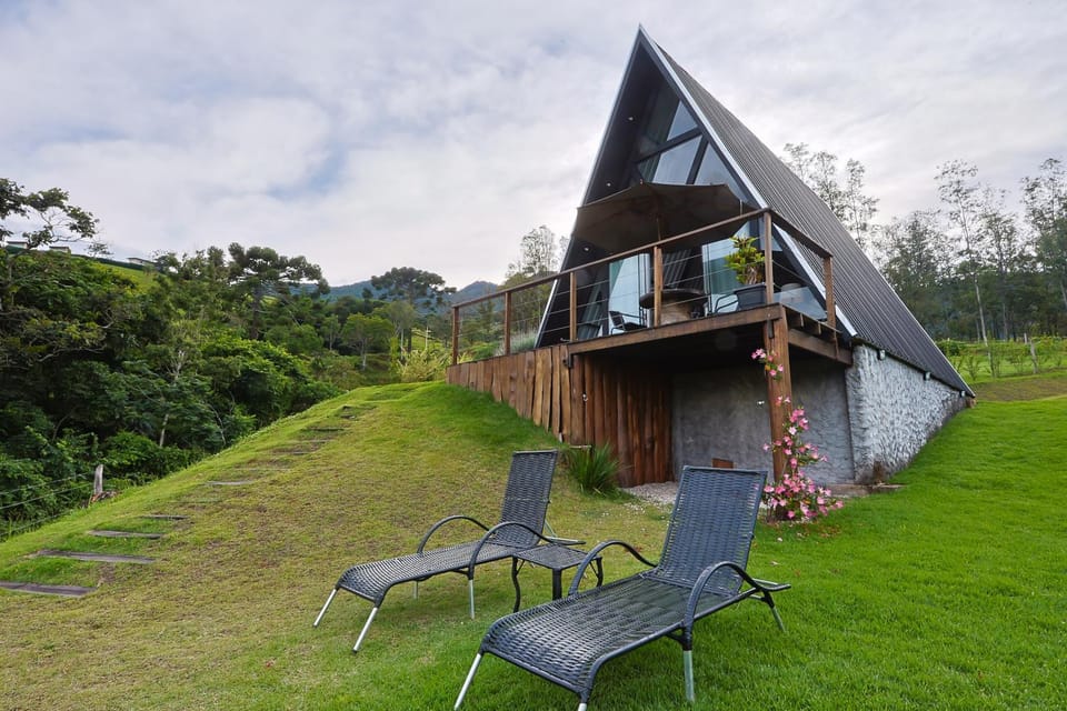 Cabana Vale Encantado Nature lodge in State of São Paulo