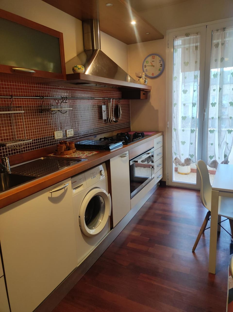 Kitchen or kitchenette, minibar, pet friendly, stove