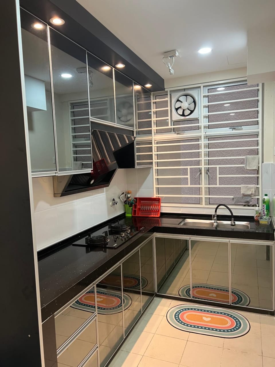 Homestay Jiejie Putrajaya P16 Wifi Netflix Apartment in Putrajaya