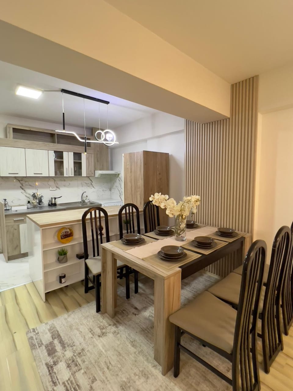 Living room, Seating area, Dining area