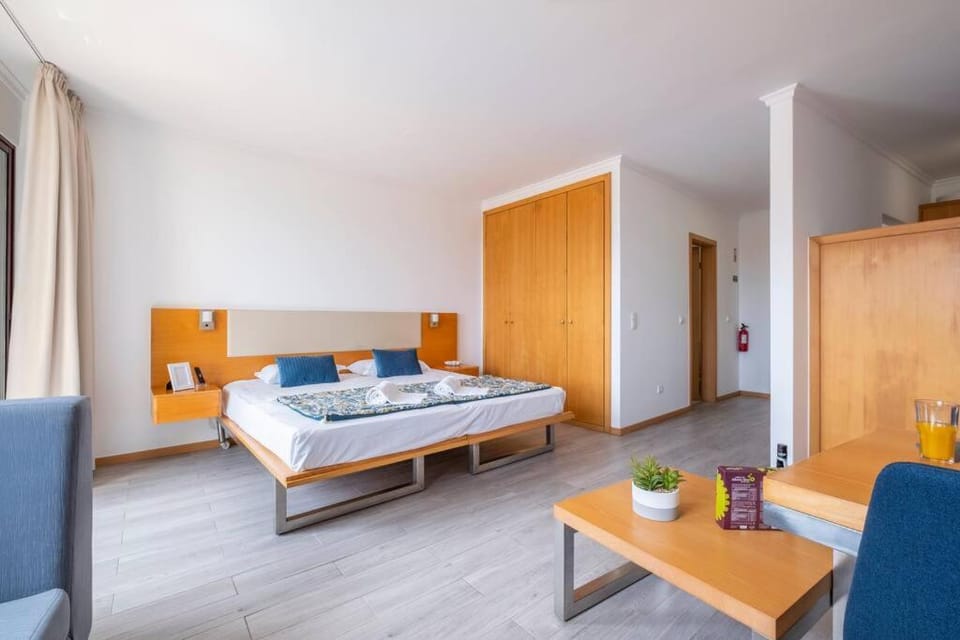Sarah's Apartment by GALMI Apartment in Caniço