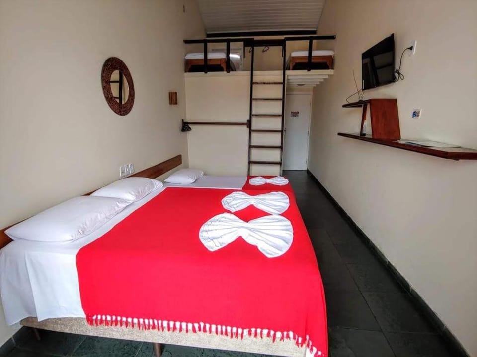 POUSADA DAS FLORES Hotel in Porto Seguro