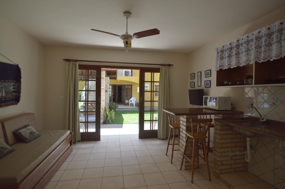 Farol Norte Residencial com Piscina 3B 2B 4B 5B 6 Apartment in Florianopolis
