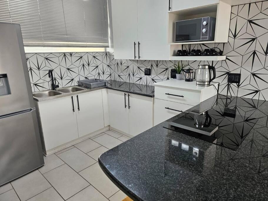 Kitchen or kitchenette, minibar, pet friendly, stove, toaster