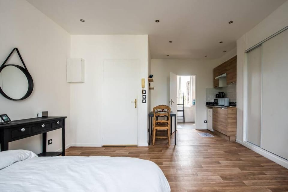 Kitchen or kitchenette, Photo of the whole room