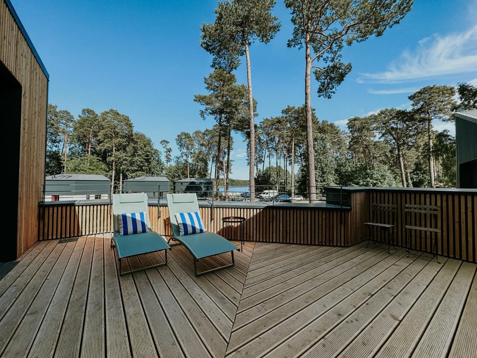 Balcony/Terrace, Lake view