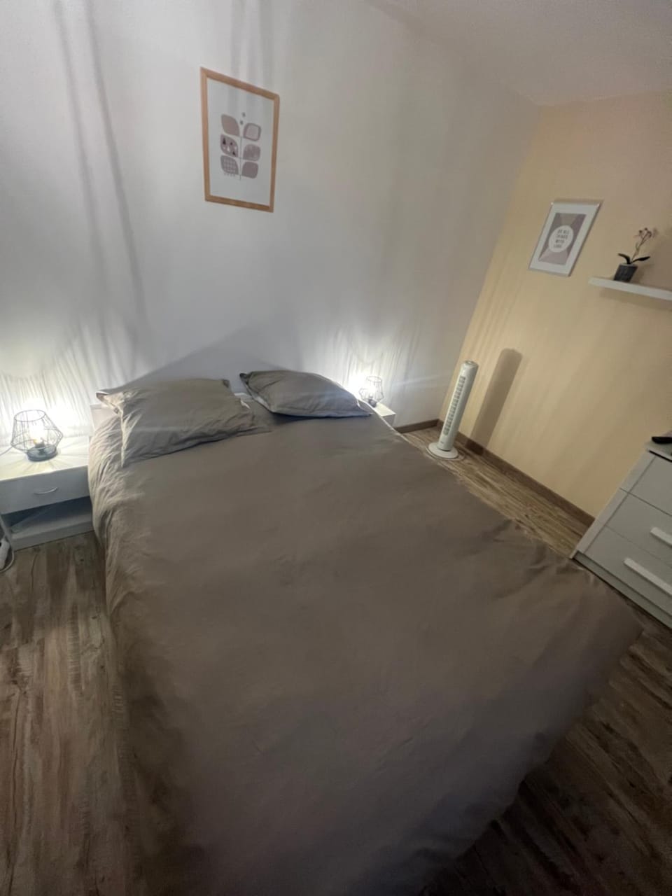 Chambre chez thomas Bed and Breakfast in Normandy