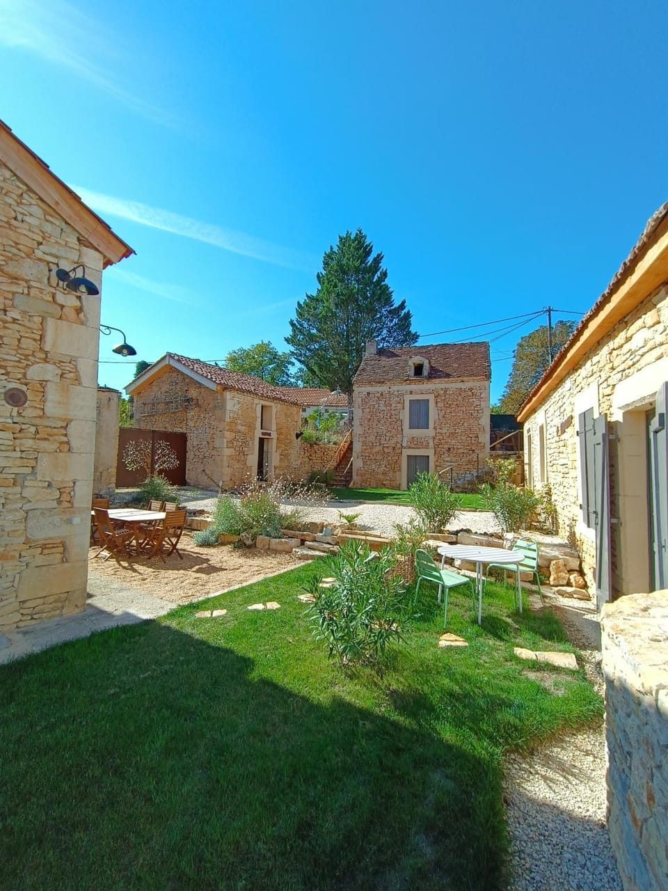 Inner courtyard view