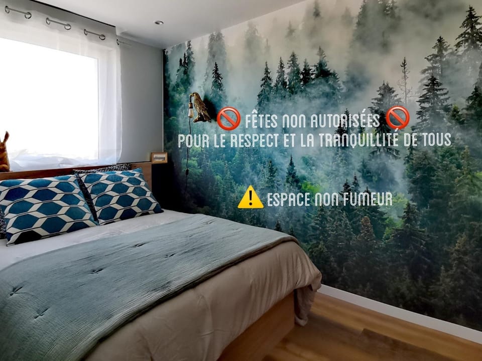 Bedroom, concierge