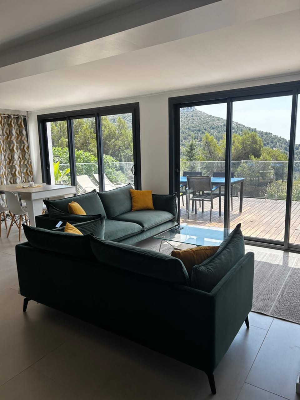 Balcony/Terrace, Living room