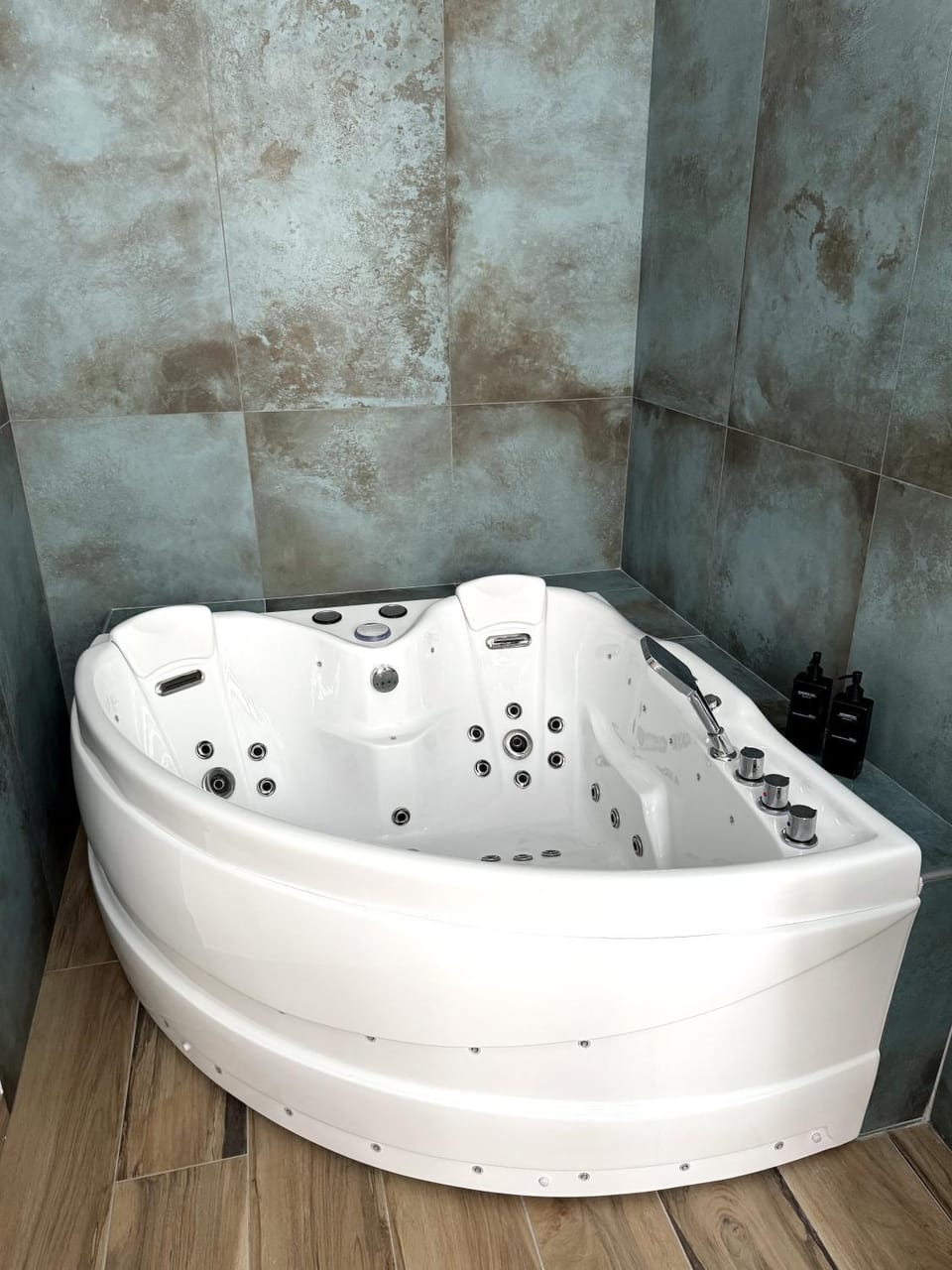 Hot Tub, Bathroom, Bath