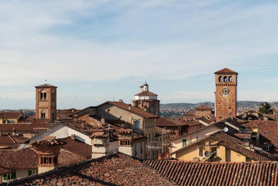Casa No.Na - Attico panoramico a Cherasco Apartment in Liguria