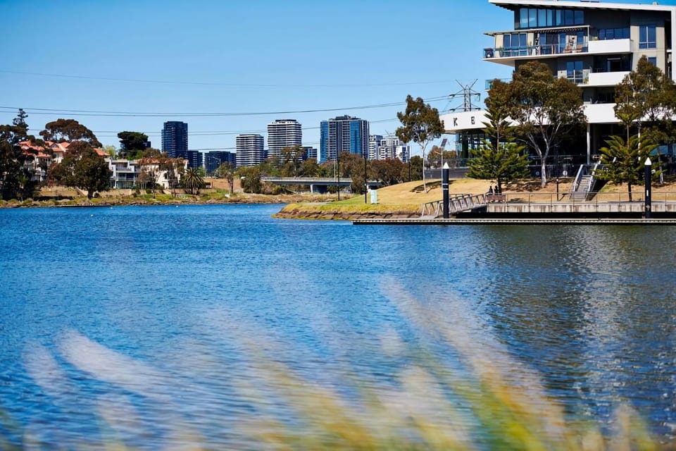 Riviera Edgewater Maribyrnong Apartment in Melbourne