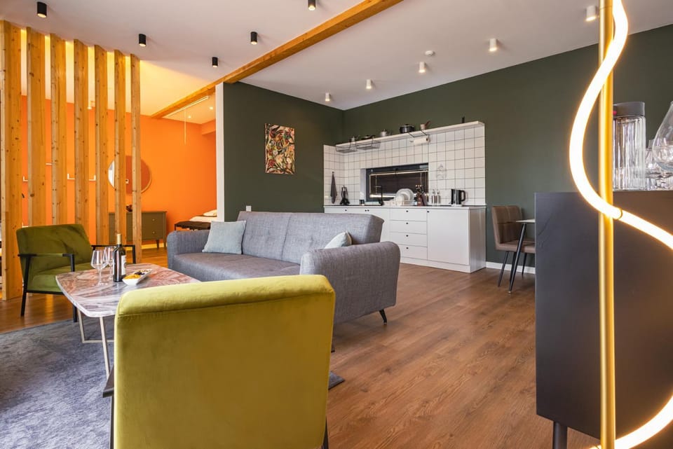 Kitchen or kitchenette, Living room, Seating area