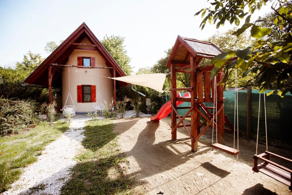 PAMPUSKA Apartman House in Hungary