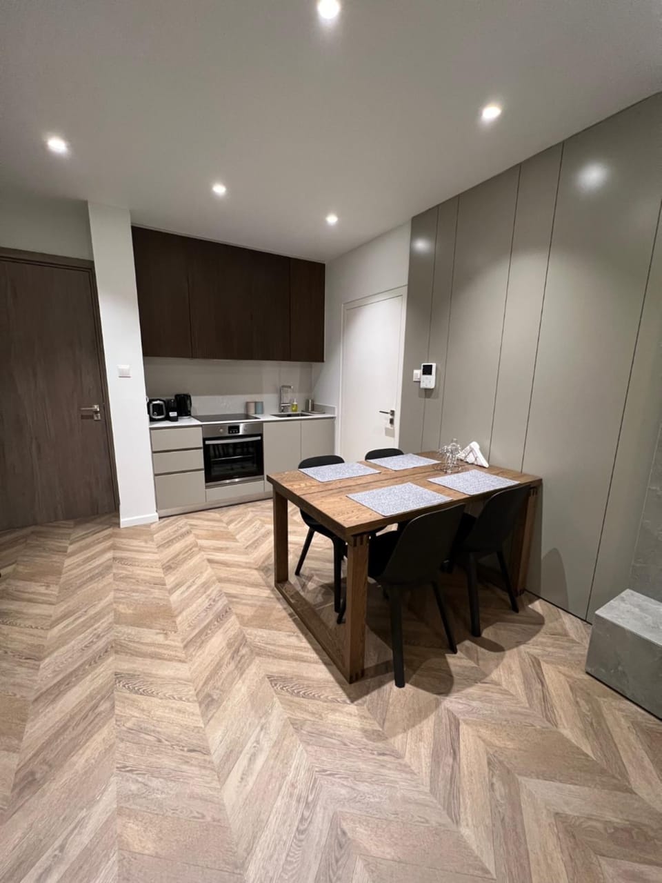 Kitchen or kitchenette, Dining area, pet friendly, stove