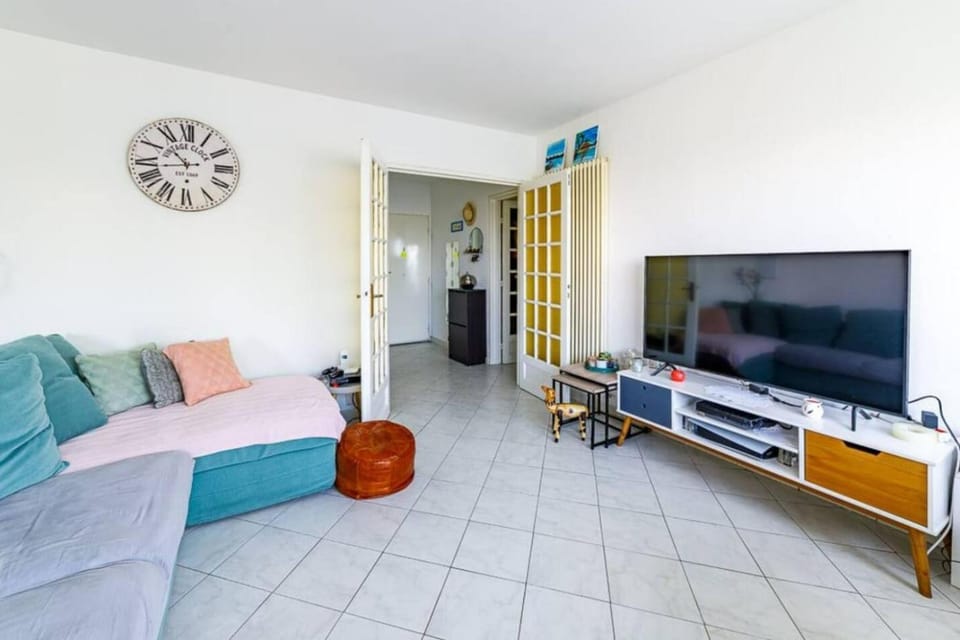 Communal lounge/ TV room, Communal lounge/ TV room, TV and multimedia, Living room